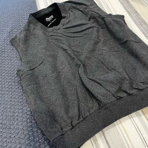 Mizuno size XL grey sweater vest